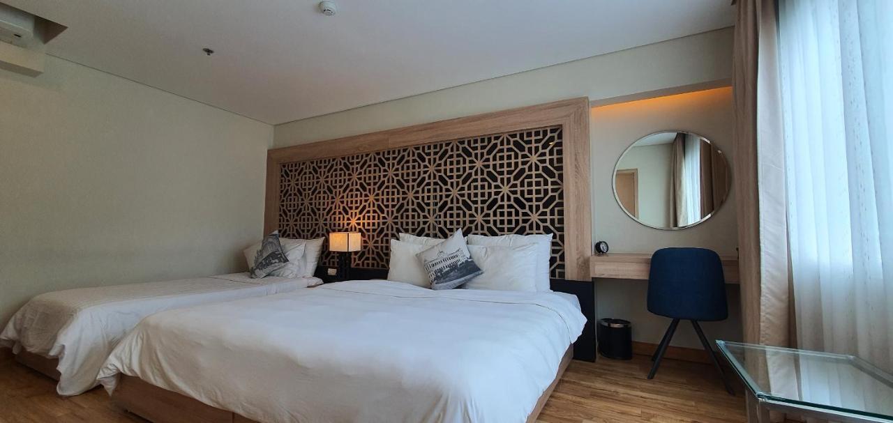 Gemini Saigon Hotel & Apartment Хошимин Экстерьер фото