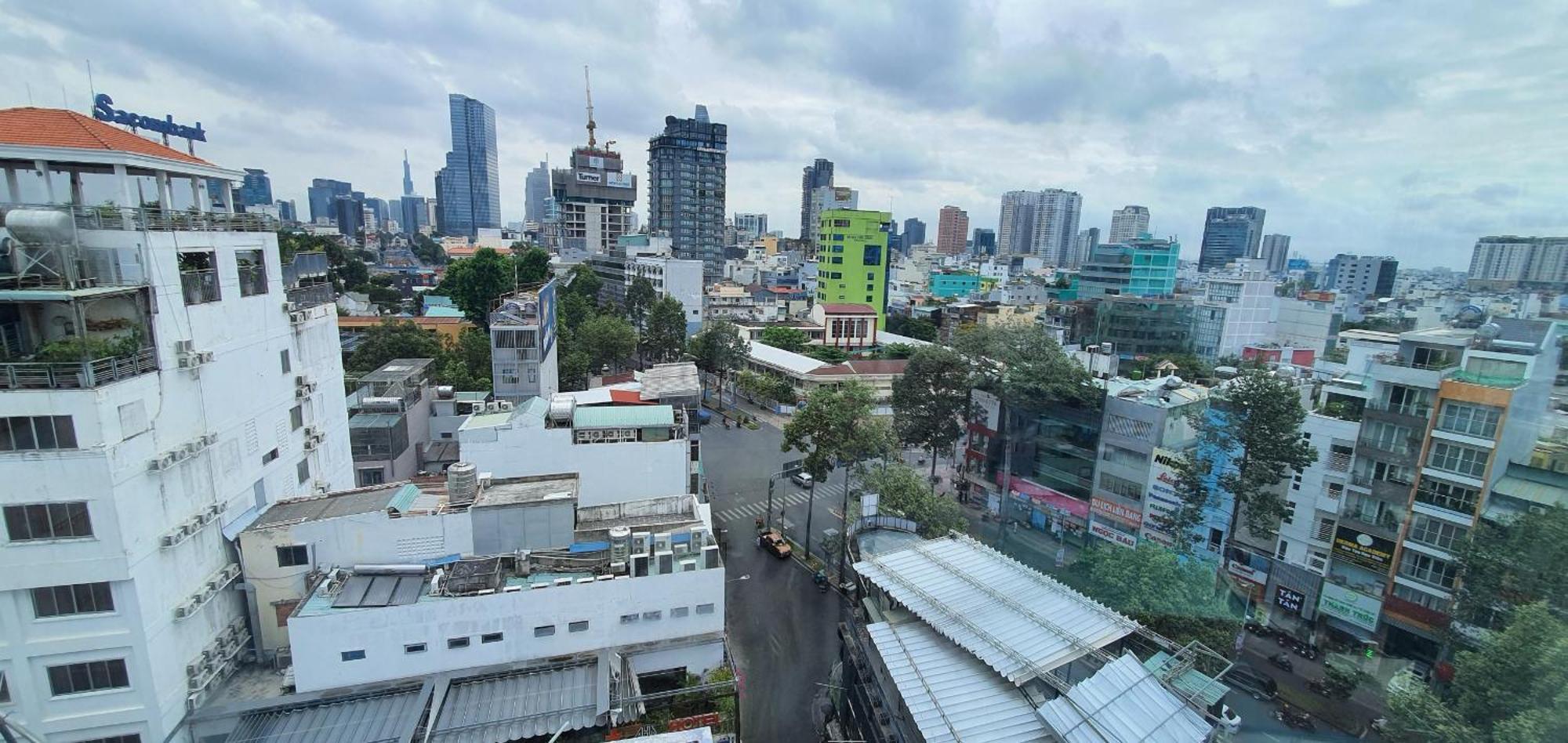 Gemini Saigon Hotel & Apartment Хошимин Экстерьер фото